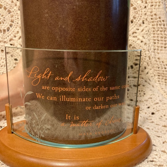 Vintage Hallmark Maya Angelou Quote Candle Tea Light Holder with Electric Candle - Picture 4 of 12